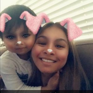 Meet your Posher, Alexandra